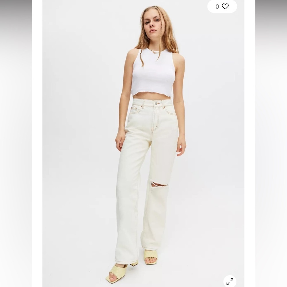 Urban Outfitters BDG Loose Cream Straight Leg Jeans Destroyed Ivory Denim